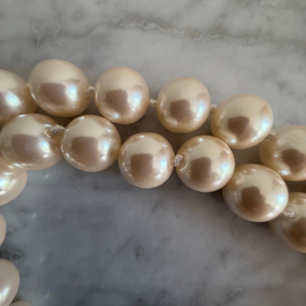 Vintage Double Strand Faux Pearl Necklace Bridal Old Money Glam Statement - Picture 4 of 6
